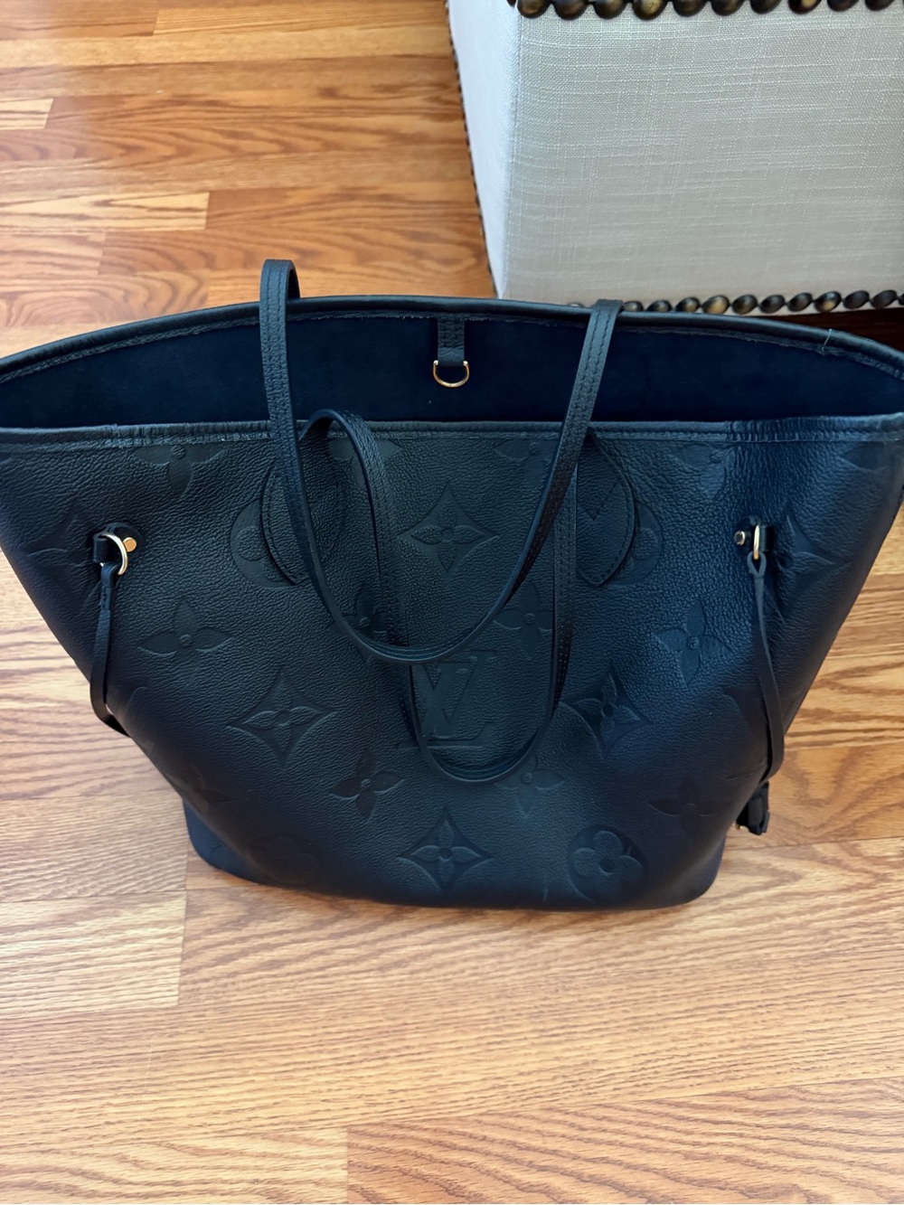 Louis Vuitton Black Monogram-Embossed Leather Tote with Gold Hardware - Picture 3 of 8